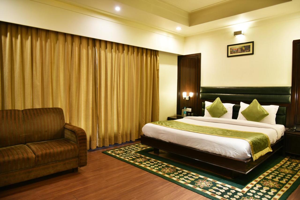 Indraprastha Hotel 4*